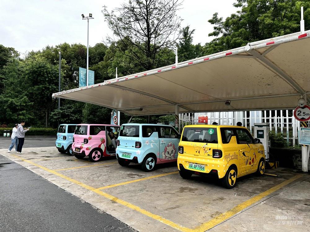 試駕吉利熊貓mini：新能源汽車的小身材，大實(shí)力！