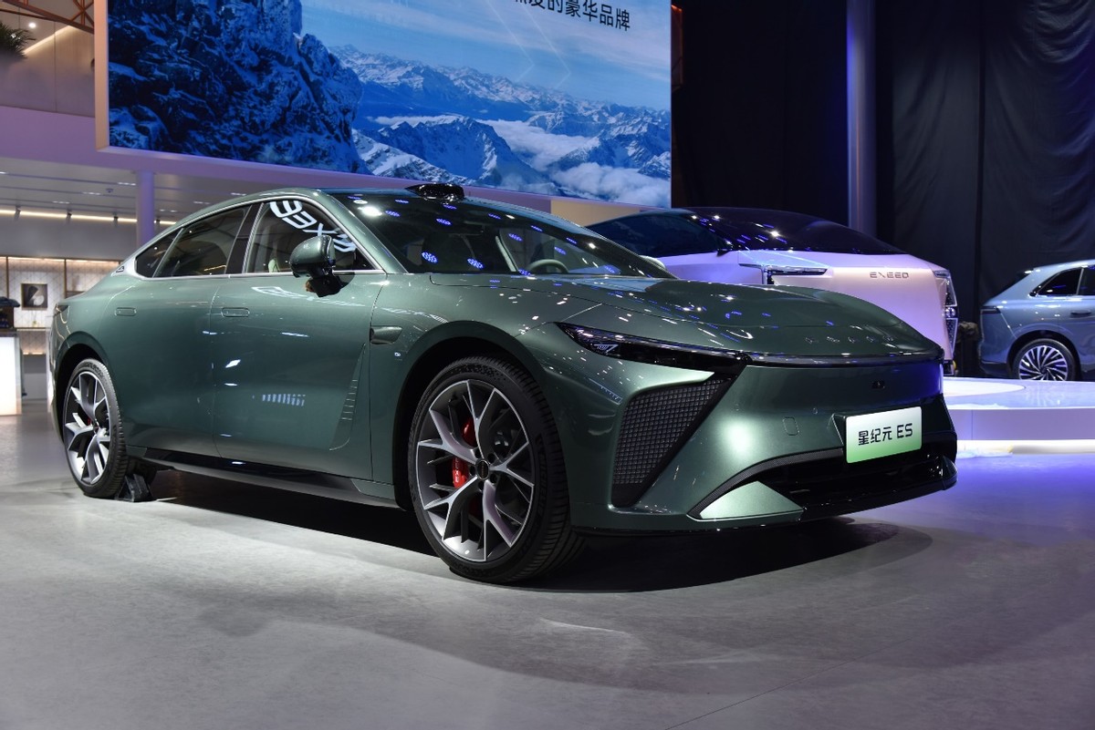 新能源化按下快进键，星途品牌四大明星新能源车型燃擎北京车展
